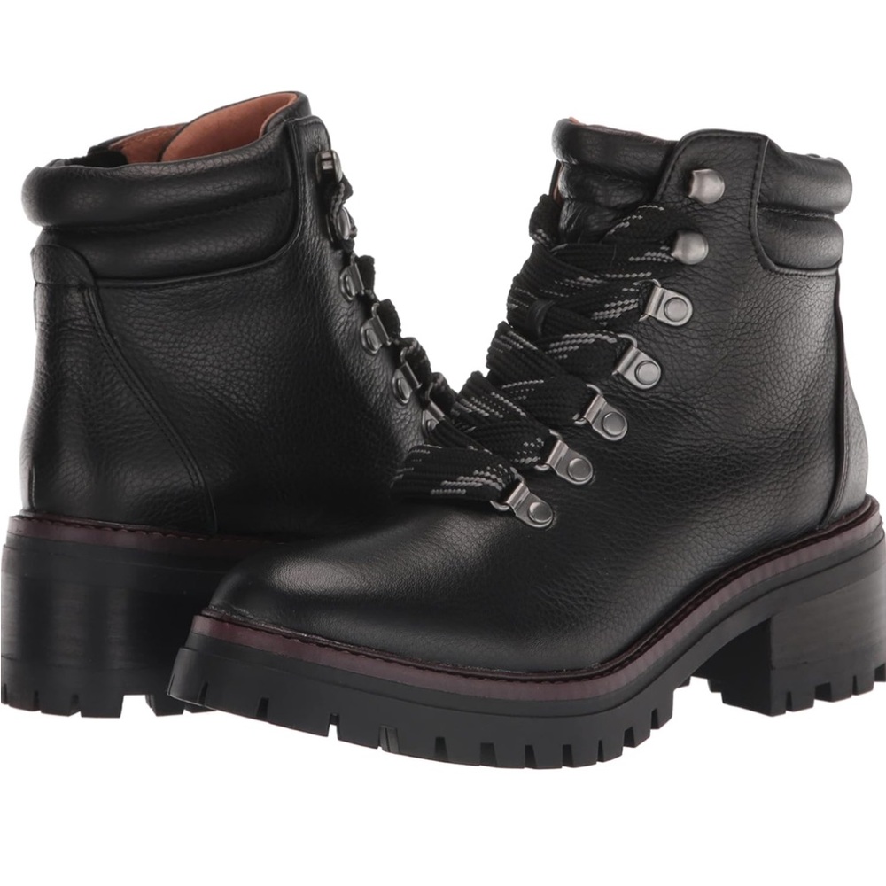 Gentle Souls by Kenneth Cole - Women’s Black  Leather boots in Size 8.5